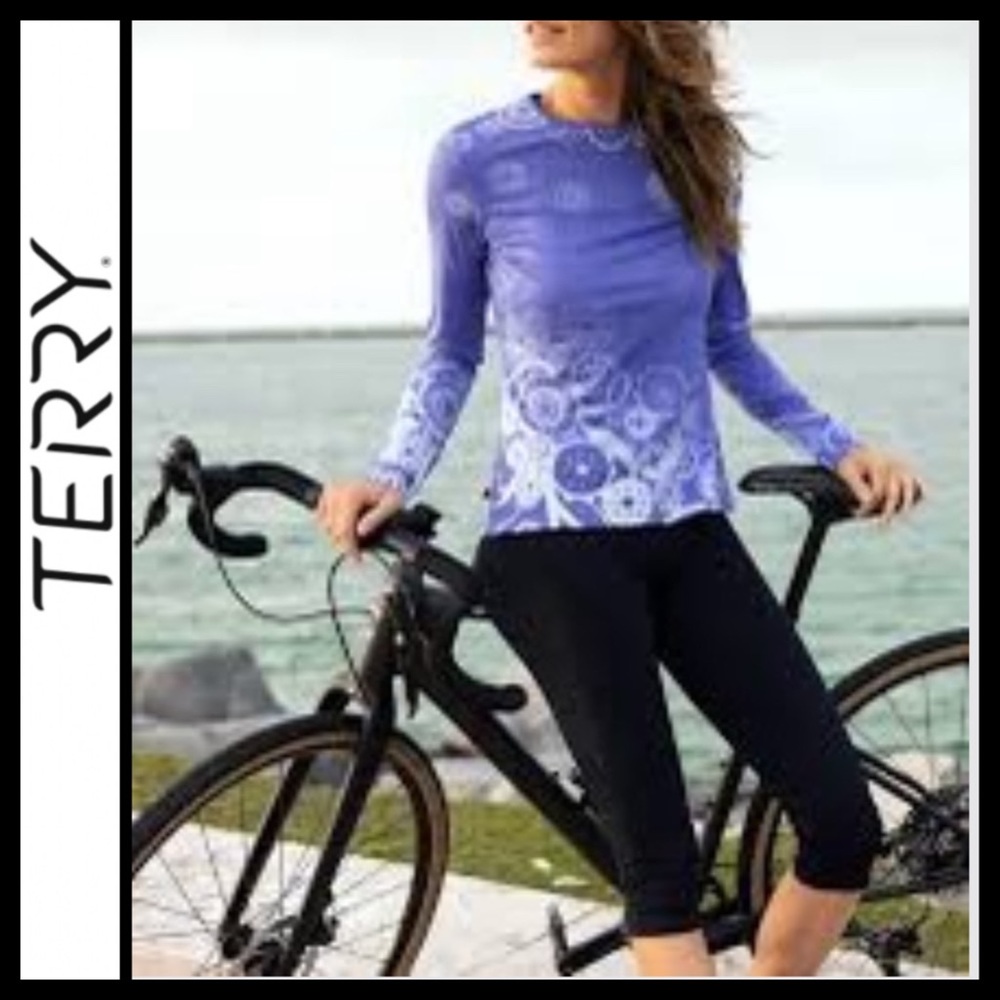 Terry Women's Black Capris